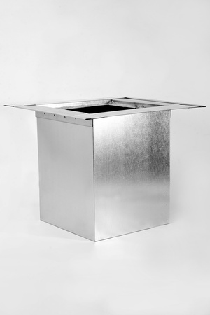 Cokół dachowy regulowany IZOLOWANY pod wentylator 419x419mm